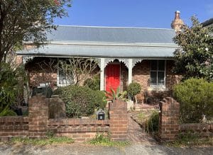 Victorian cottage garden renovation by Gleeson Build